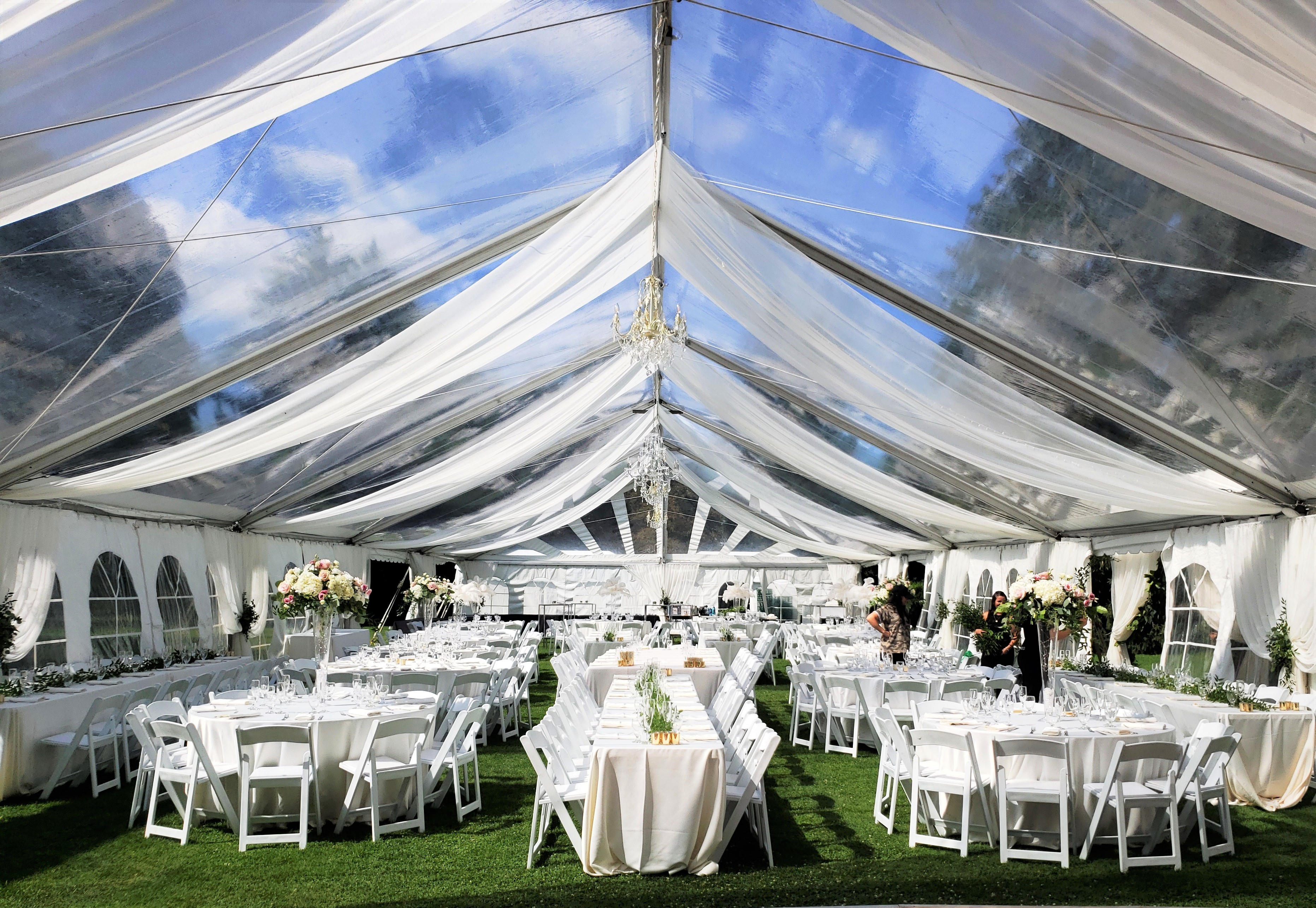 Under the Canopy: Transforming Tents into Breathtaking Event Spaces